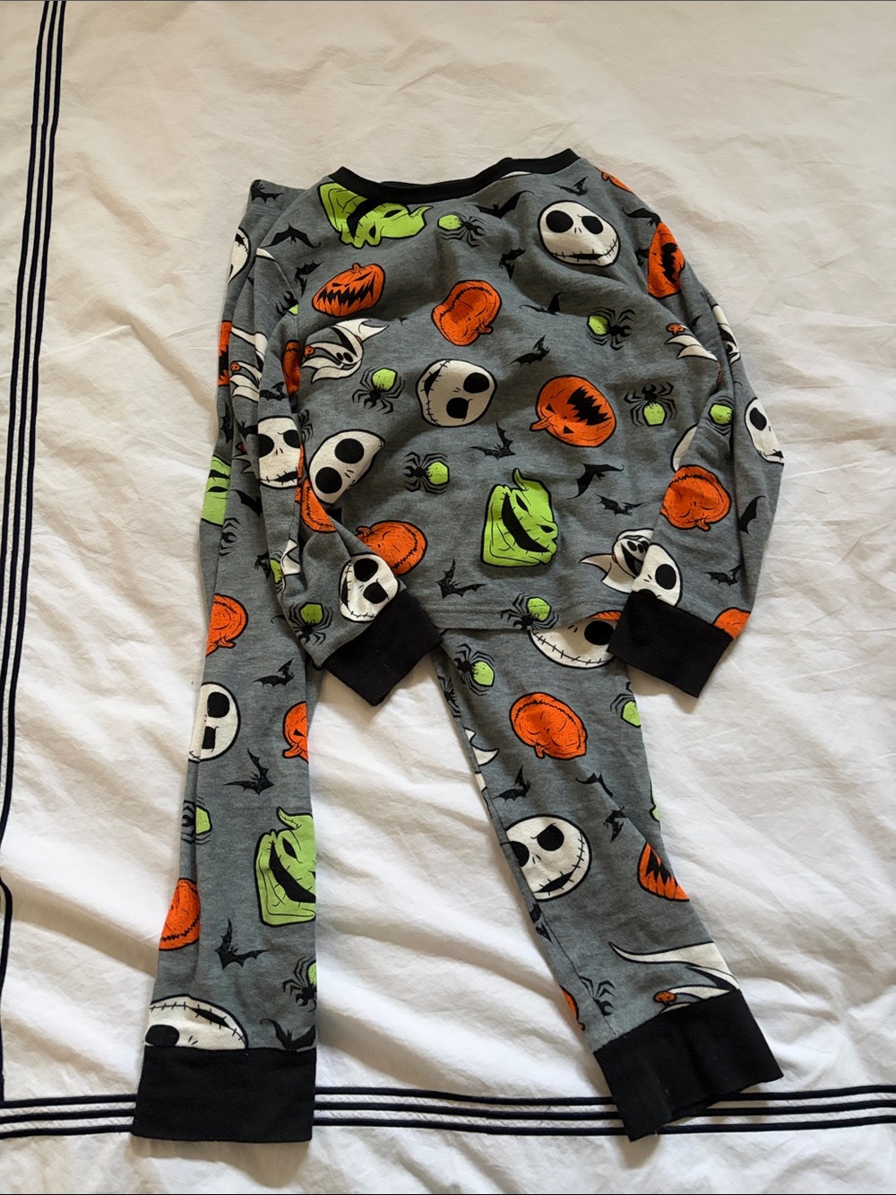Disney Kids Gray Halloween Nightmare before Christmas Pajamas set
